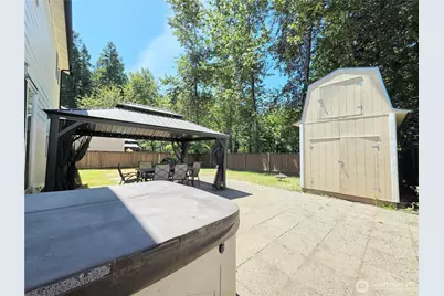 20702 190th Avenue E, Orting, WA 98360 - Photo 8