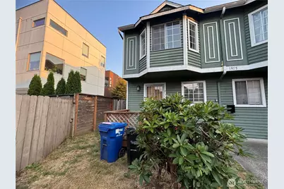 1915 E Spruce Street #A, Seattle, WA 98122 - Photo 2