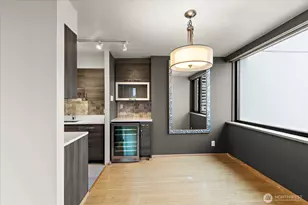 2100 3rd Ave, Seattle, WA 98121 - Photo 12