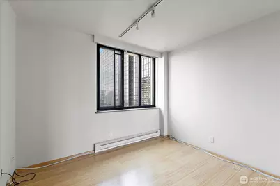 2100 3rd Avenue #1703, Seattle, WA 98121 - Photo 18