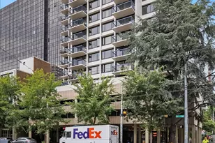 2100 3rd Ave, Seattle, WA 98121 - Photo 2