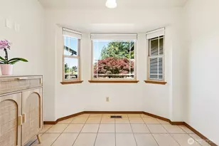 19808 137th Ave SE, Renton, WA 98058 - Photo 14