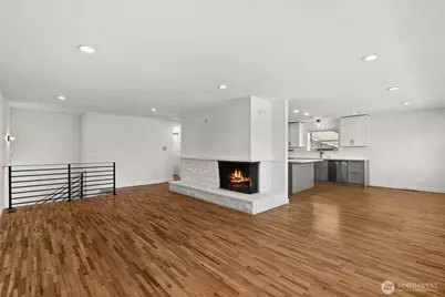 4019 Robin Road W, University Place, WA 98466 - Photo 12