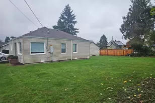 1720 Snyder Ave, Bremerton, WA 98312 - Photo 4