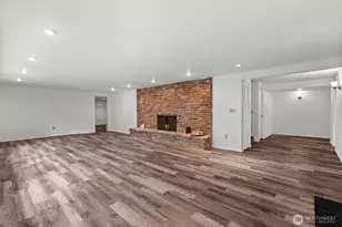 25235 SE Mirrormont Dr, Issaquah, WA 98027 - Photo 30