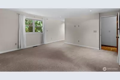 25235 SE Mirrormont Drive, Issaquah, WA 98027 - Photo 18
