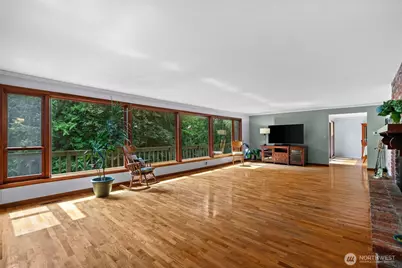 25235 SE Mirrormont Drive, Issaquah, WA 98027 - Photo 8