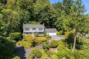 7921 E Mercer Way, Mercer Island, WA 98040 - Photo 2