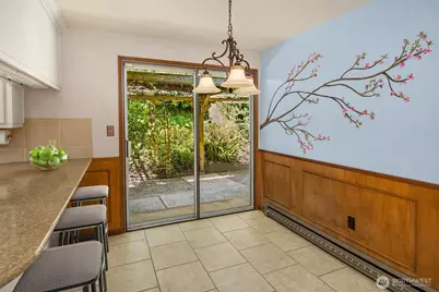 7921 E Mercer Way, Mercer Island, WA 98040 - Photo 12