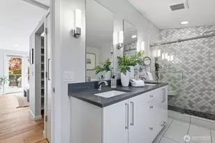 10233 44th Ave SW, Seattle, WA 98146 - Photo 22