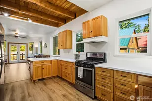 330 Keechelus Dr, Snoqualmie Pass, WA 98068 - Photo 4