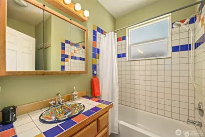 330 Keechelus Drive, Snoqualmie Pass, WA 98068 - Photo 10