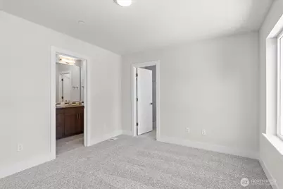 17919 Sunset Road, Bothell, WA 98012 - Photo 32