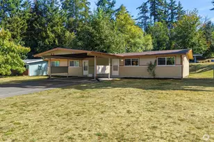 515 Roe St, Steilacoom, WA 98388 - Photo 2