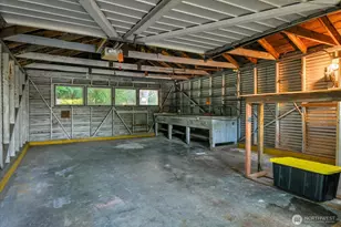 9035 11th Ave NW, Seattle, WA 98117 - Photo 4