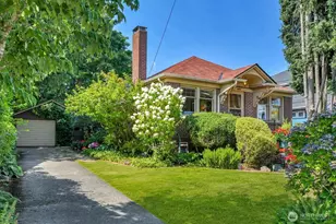 9035 11th Ave NW, Seattle, WA 98117 - Photo 1