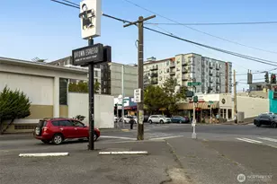 4847 California Ave SW, Seattle, WA 98116 - Photo 32