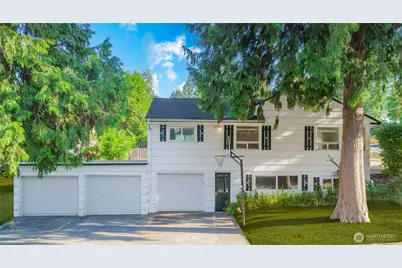 13057 10th Avenue S, Seattle, WA 98168 - Photo 2
