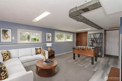 13057 10th Avenue S, Seattle, WA 98168 - Photo 8