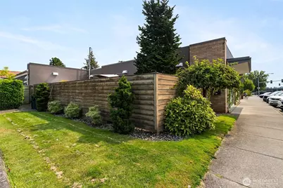 210 3rd Street, Lynden, WA 98264 - Photo 6