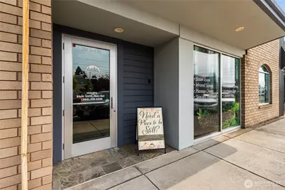210 3rd Street, Lynden, WA 98264 - Photo 2