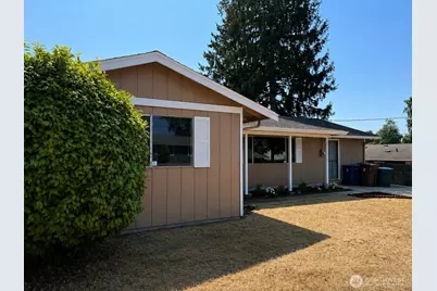 5250 Dahl Drive, Tacoma, WA 98406 - Photo 2