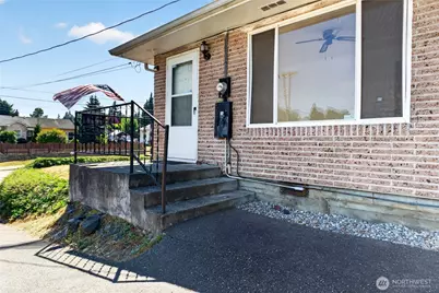 1323 E 56th Street, Tacoma, WA 98404 - Photo 24