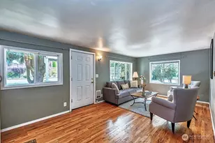 22910 Edmonds Way, Edmonds, WA 98020 - Photo 4