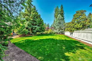 8205 NE 128th St, Kirkland, WA 98034 - Photo 26