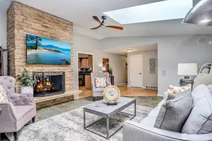 8205 NE 128th St, Kirkland, WA 98034 - Photo 6