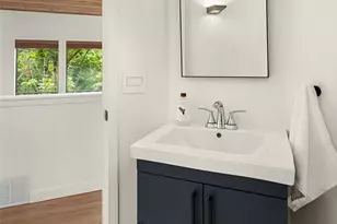 8410 SE 47th Pl, Mercer Island, WA 98040 - Photo 22