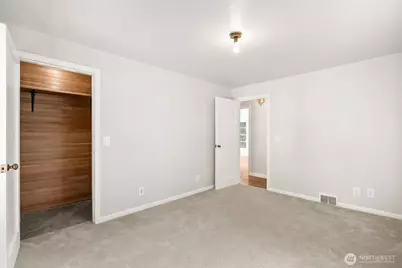 4515 49th Avenue S, Seattle, WA 98118 - Photo 14