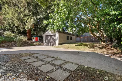 4515 49th Avenue S, Seattle, WA 98118 - Photo 24