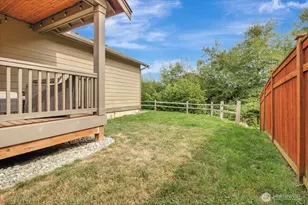 6720 278th St NW, Stanwood, WA 98292 - Photo 32