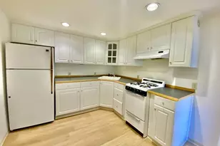 4022 59th Ave SW, Seattle, WA 98116 - Photo 6