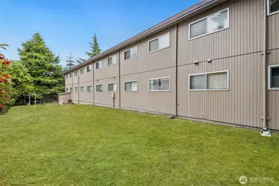 936 N 198th Street, Shoreline, WA 98133 - Photo 22