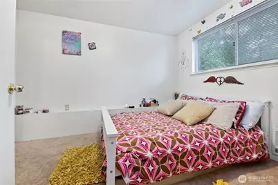 936 N 198th Street, Shoreline, WA 98133 - Photo 12