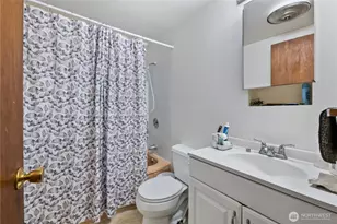 936 N 198th St, Shoreline, WA 98133 - Photo 20