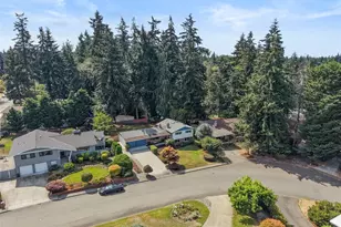 741 S 295th Pl, Federal Way, WA 98003 - Photo 32
