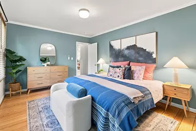 4117 Eastern Avenue N, Seattle, WA 98103 - Photo 16
