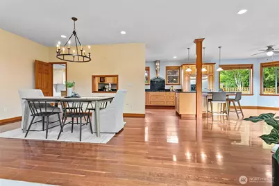 8676 Ashbury Court, Blaine, WA 98230 - Photo 10