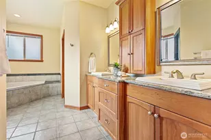 8676 Ashbury Ct, Blaine, WA 98230 - Photo 24