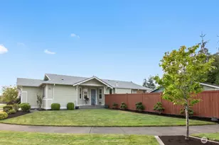 8442 Bainbridge Loop NE, Lacey, WA 98516 - Photo 2