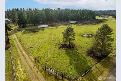 18647 Joselyn Street SW, Rochester, WA 98579 - Photo 34