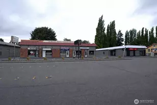 3201 Northwest Ave, Bellingham, WA 98225 - Photo 2