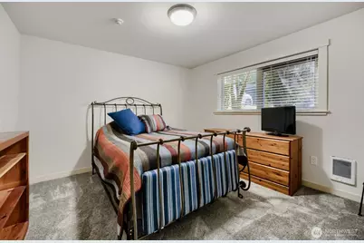 15291 NE 82nd Street #102, Redmond, WA 98052 - Photo 16