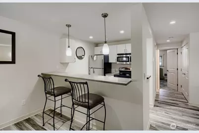 15291 NE 82nd Street #102, Redmond, WA 98052 - Photo 12