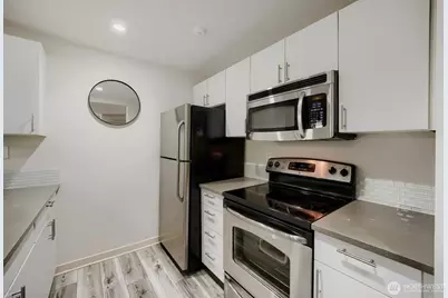 15291 NE 82nd Street #102, Redmond, WA 98052 - Photo 14