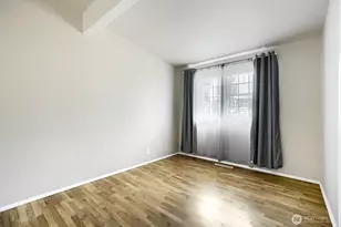 3707 SW 105th St, Seattle, WA 98146 - Photo 14