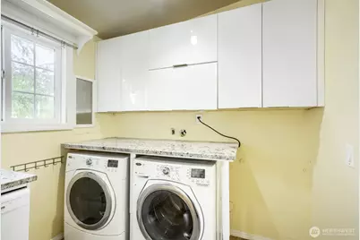 3707 SW 105th Street, Seattle, WA 98146 - Photo 10